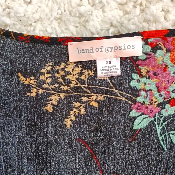 Band of gypsies floral romper xs - Picture 2 of 7